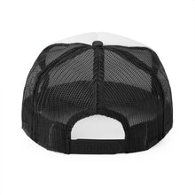 Load image into Gallery viewer, American Flag Trucker Cap
