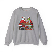Load image into Gallery viewer, Santa vs Grinch – Christmas Arm Wrestle Sweater (Unisex) Sport Grey