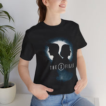 Load image into Gallery viewer, X Files Mulder &amp; Scully Classic Graphic Tee

